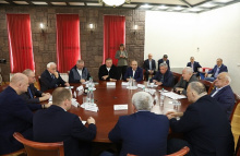 Олег Мельниченко провел встречу с представителями Комитета СФ по обороне и безопасности Олег Мельниченко провел встречу с представителями Комитета СФ по обороне и безопасности