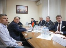 Олег Мельниченко в Минске принял участие в обсуждении вопросов деловой активности Олег Мельниченко в Минске принял участие в обсуждении вопросов деловой активности