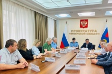 В областной прокуратуре обсудили текущие проблемы малого и среднего бизнеса В областной прокуратуре обсудили текущие проблемы малого и среднего бизнеса