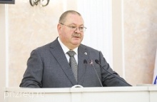 Мы должны сплотиться и мобилизовать все созидательные силы нашего общества, - губернатор Мы должны сплотиться и мобилизовать все созидательные силы нашего общества, - губернатор