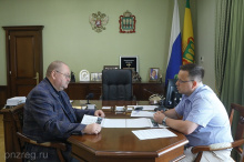 Олег Мельниченко потребовал не сбавлять темпы восстановления объектов культуры в районах области Олег Мельниченко потребовал не сбавлять темпы восстановления объектов культуры в районах области