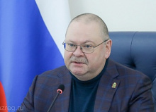 Олег Мельниченко поставил задачи по развитию спортивной инфраструктуры на 2025 год Олег Мельниченко поставил задачи по развитию спортивной инфраструктуры на 2025 год
