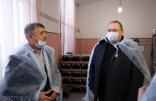 Олег Мельниченко поручил оказать поддержку малым предприятиям Неверкинского района Олег Мельниченко поручил оказать поддержку малым предприятиям Неверкинского района