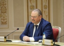 Мы решили вопрос о поставке тракторов и комбайнов в Пензенскую область, - Олег Мельниченко Мы решили вопрос о поставке тракторов и комбайнов в Пензенскую область, - Олег Мельниченко