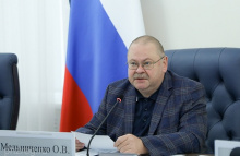 Олег Мельниченко поручил развивать базы производственного обучения студентов Олег Мельниченко поручил развивать базы производственного обучения студентов