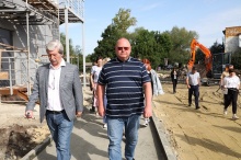 Глава региона проверил исполнение срока ремонтных работ в селе Евлашево Глава региона проверил исполнение срока ремонтных работ в селе Евлашево