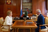 Состоялась встреча Ивана Белозерцева и Валентины Матвиенко Состоялась встреча Ивана Белозерцева и Валентины Матвиенко