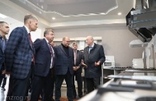 Белорусским предприятиям нужно выходить на российский рынок, - Олег Мельниченко Белорусским предприятиям нужно выходить на российский рынок, - Олег Мельниченко