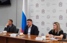 Ульяновская делегация приехала ознакомиться с ходом реализации проекта по стимулированию рождаемости Ульяновская делегация приехала ознакомиться с ходом реализации проекта по стимулированию рождаемости
