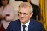 По поручению губернатора на строительство новой детской поликлиники в Нижнем Ломове выделено 60 млн. рублей