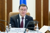 Д. Азаров: потенциал молодёжи в разработке общественно значимых инициатив огромен Д. Азаров: потенциал молодёжи в разработке общественно значимых инициатив огромен