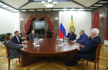 Губернатор и зампред Совета Федерации обсудили совершенствование российской образовательной системы Губернатор и зампред Совета Федерации обсудили совершенствование российской образовательной системы