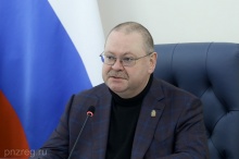 Поставлена задача по стимулированию инвестиционной деятельности региона, - Олег Мельниченко. Поставлена задача по стимулированию инвестиционной деятельности региона, - Олег Мельниченко.