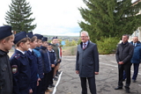 Губернатор поручил благоустроить территорию у школы в селе Русский Камешкир
