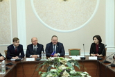  Олег Мельниченко встретился с депутатами Молодежного парламента при Законодательном Собрании Пензенской области